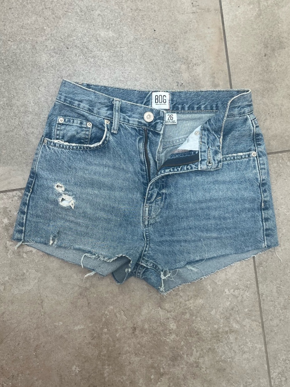 BDG cut offs size 26